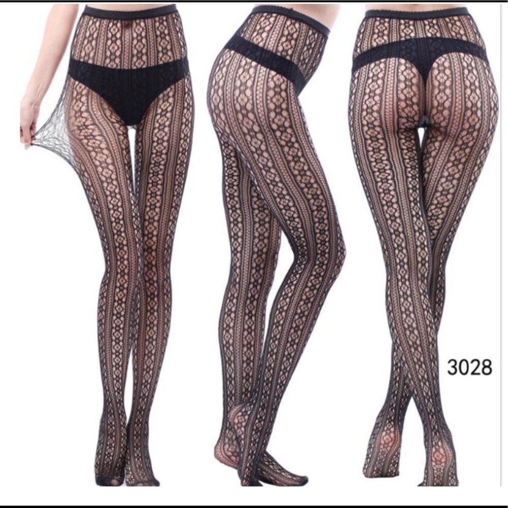 2/$13 🌈 fishnet tights hosiery pantyhose #3028